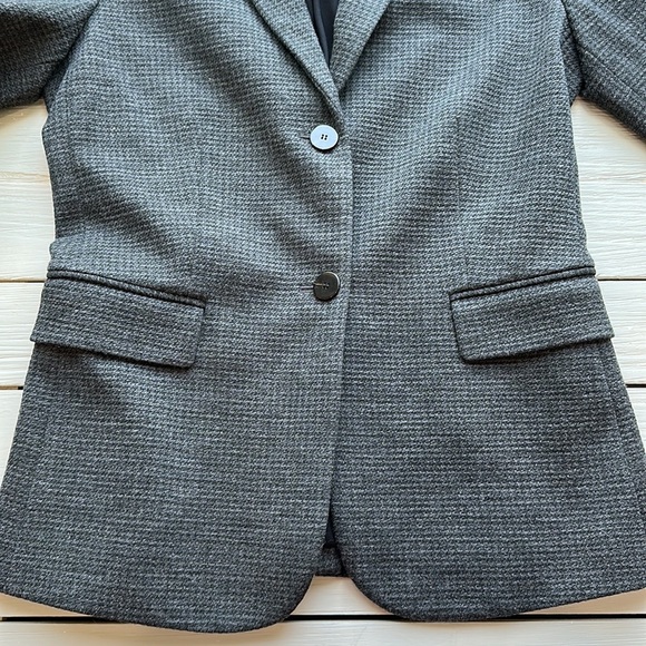 NWOT Theory Classic Shrunken Jacket Grey size 0 - Picture 6 of 10